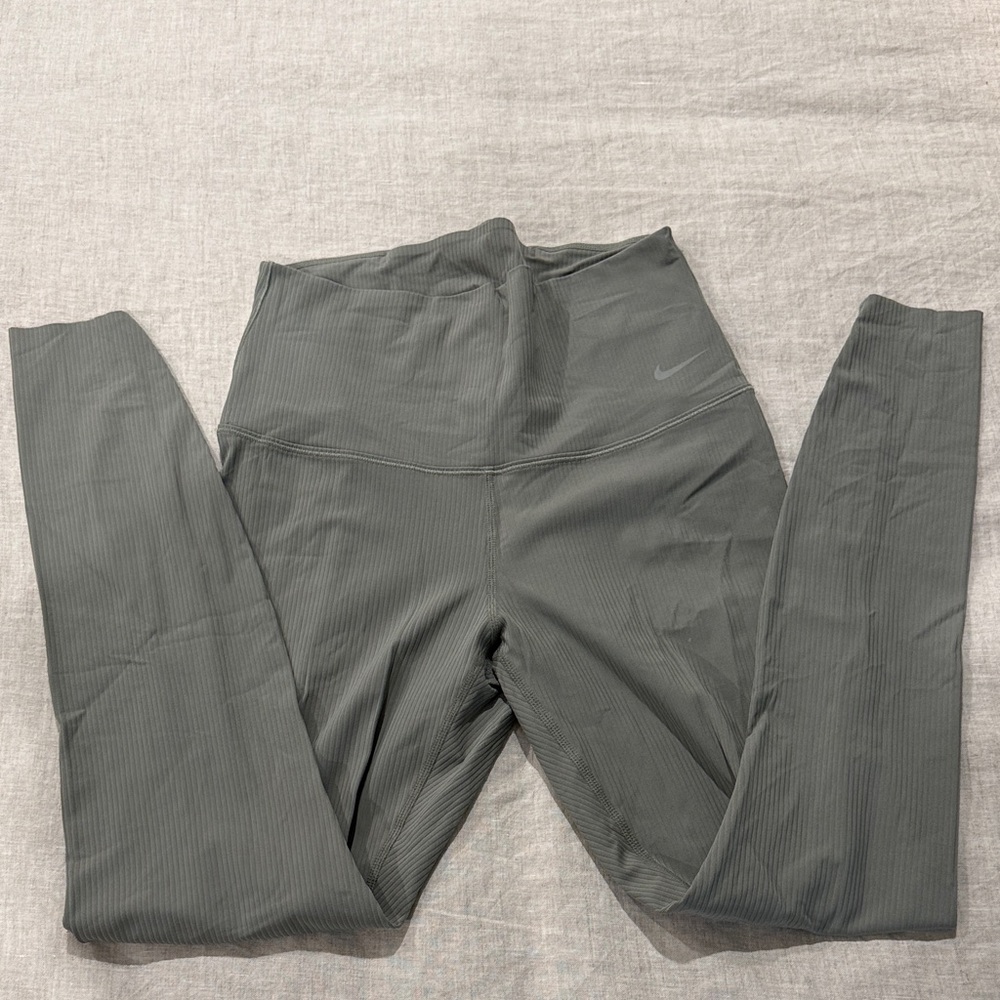 Nike Sage Green Ribbed Leggings